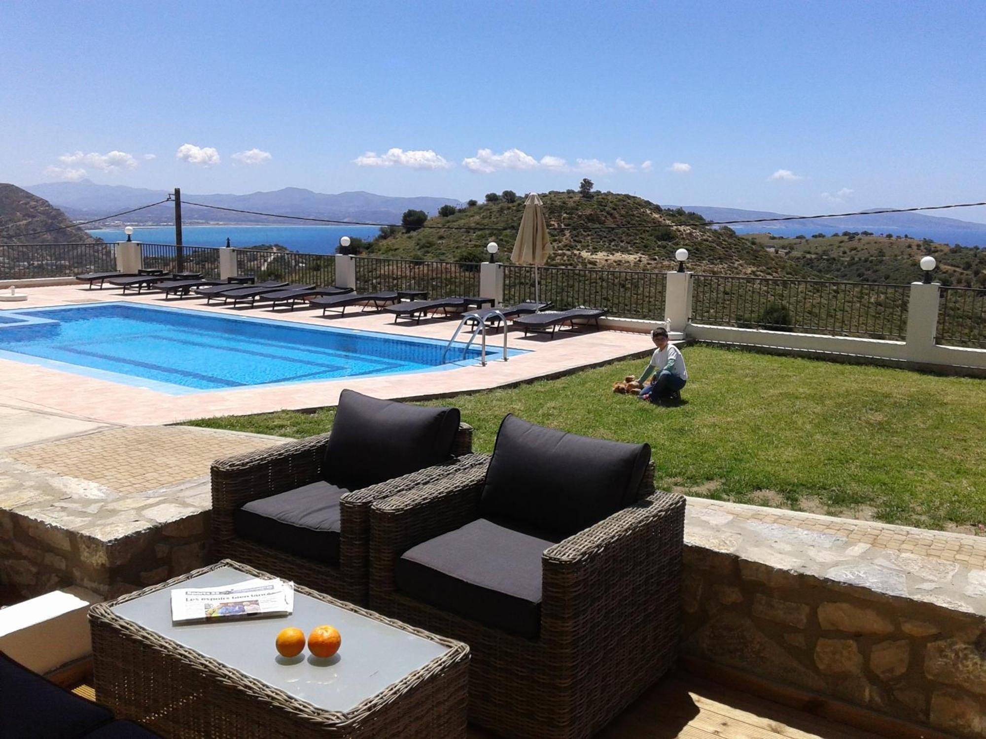 Lenikos Resort Agia Galini  Luaran gambar